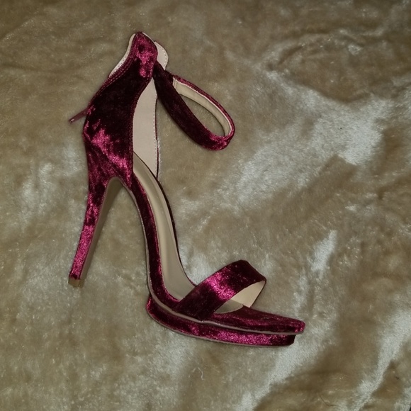 Shoes - Picture 2 of 2